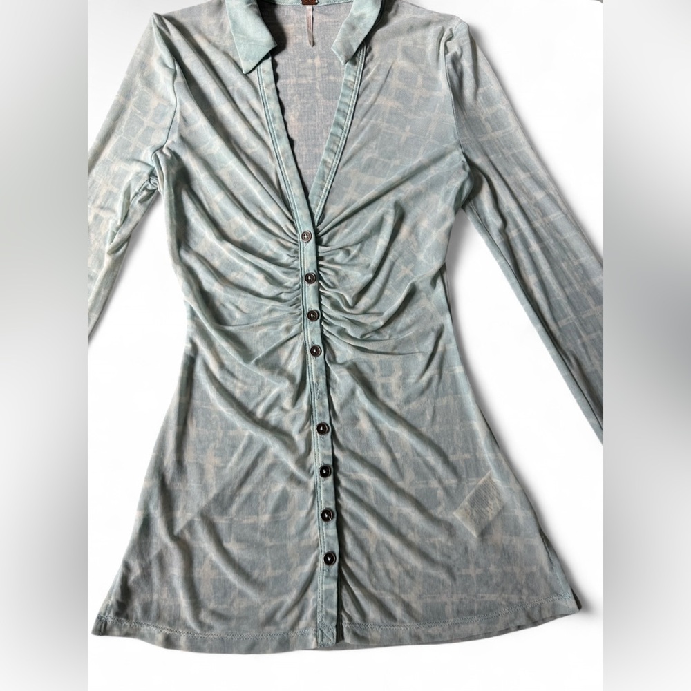 FREE PEOPLE Lucky Shirtee Button-Up Women's Top - Size XSmall - Picture 6 of 13
